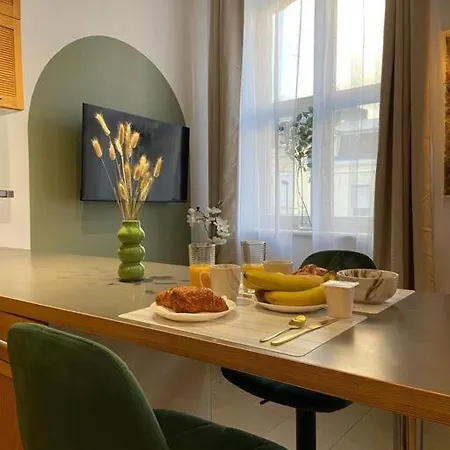 Le - Parking Prive Apartmán *