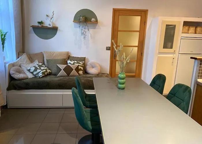 Le - Parking Prive *